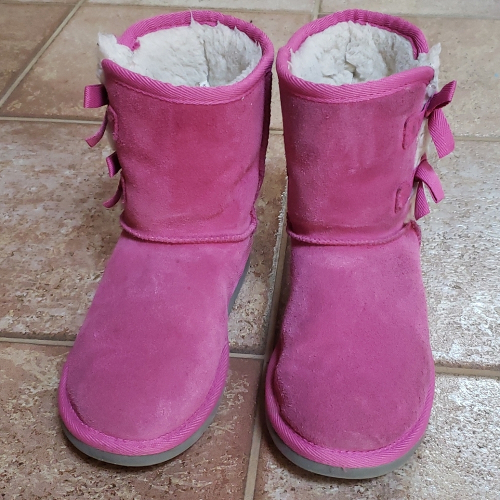 Koolaburra Pink Girls Suede Bow Detail Shearling-Lined Boots